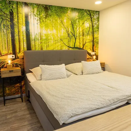 Pfeffer's Kleine Lägenhet *